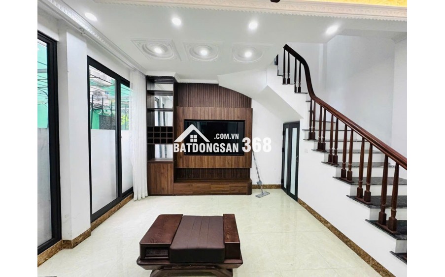 BÁN NHÀ CẦU GIẤY - BA GÁC ĐỖ CỬA, 41M2 - 6 TẦNG ĐẸP, FULL NỘI THẤT, GIÁ 9,8 TỶ